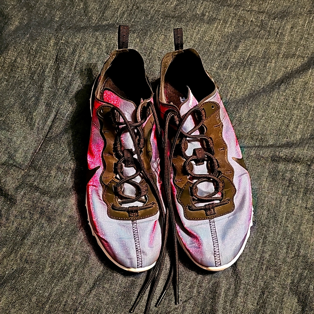 Nike React tennis shoes